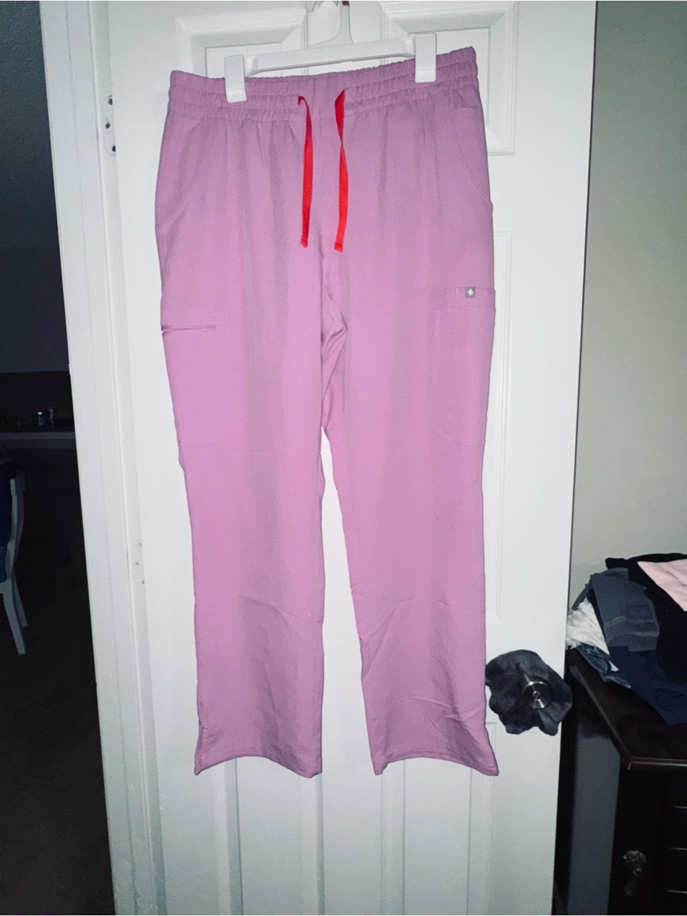 Women’s FIGS Scrub Pants Pink Cloud XXL